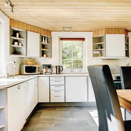 Casa vacanze Four-bedroom Holiday In Blåvand
