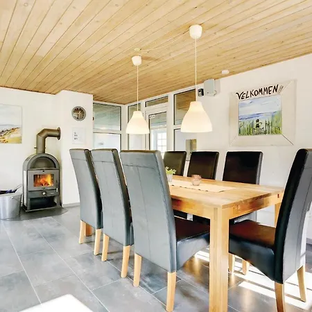 Casa vacanze Four-bedroom Holiday In *